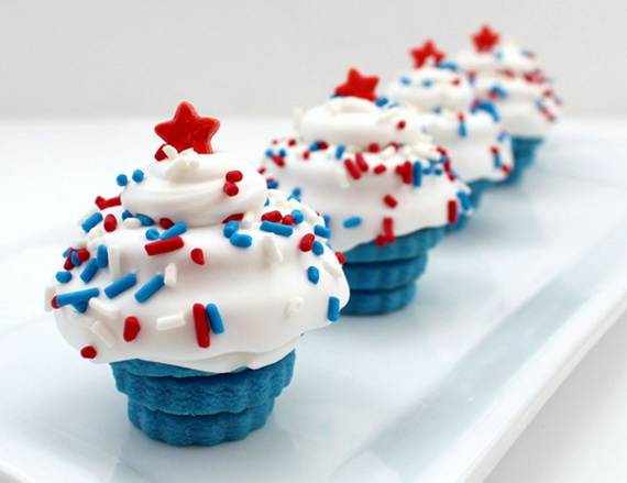 Independence day Cupcakes Decorating Ideas (19)