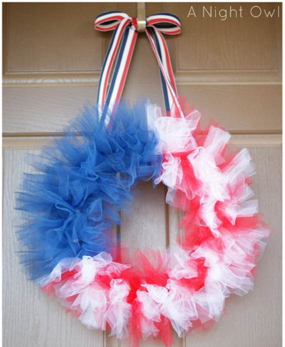 Cool-wreaths-for-Memorial-or-Labor-Day-_06