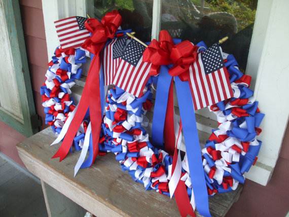 Cool-wreaths-for-Memorial-or-Labor-Day-_32