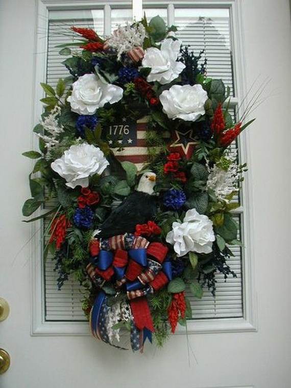 Decorative_-Labor-_Day_-Wreaths_-Entry-Door_-Ideas-__25