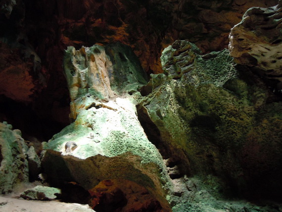 Hato_-Caves-Curacao-_Attractions__10_482dac65a39afba169b87066cbf7807a