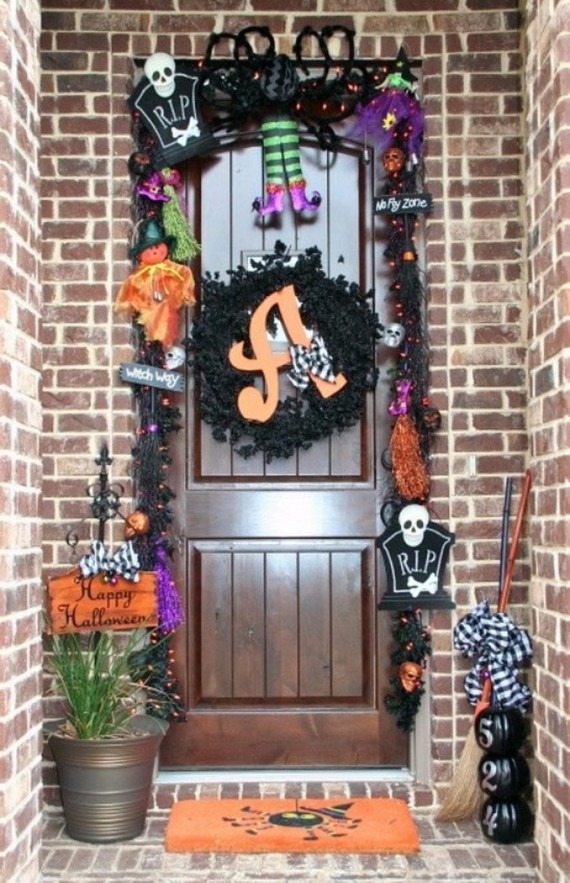 Cool-Outdoor-Halloween-Decorations-2012-Ideas_071