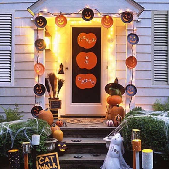 Cool-Outdoor-Halloween-Decorations-2012-Ideas_401