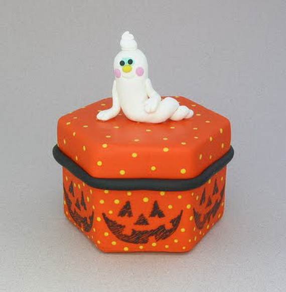 Easy_-Halloween_-Polymer_-Clay_-Ornament-_Projects__11