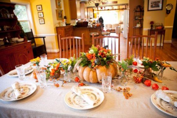 thanksgiving-floral-centerpiece-idea