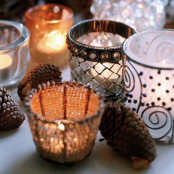 easy-and-elegant-christmas-candle-decorating-ideas_25