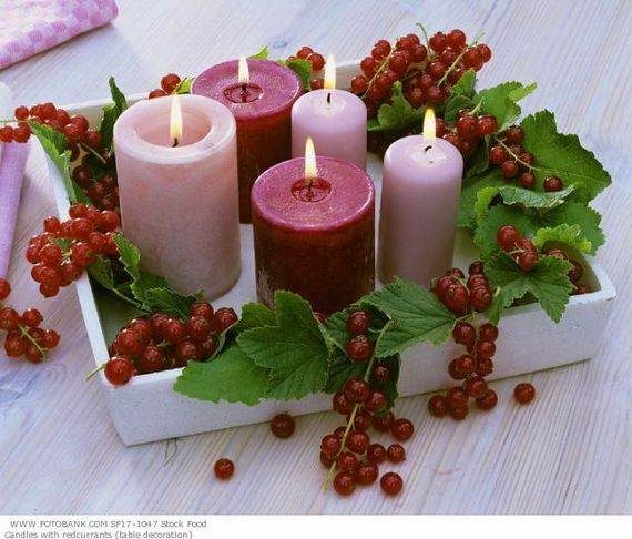 easy-and-elegant-christmas-candle-decorating-ideas_40