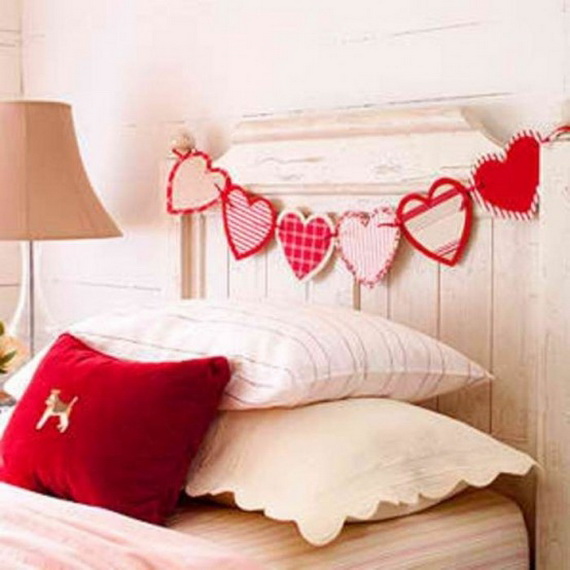 Beautiful -Bedroom- Decorating- Ideas- For- Valentine’s- Day_09
