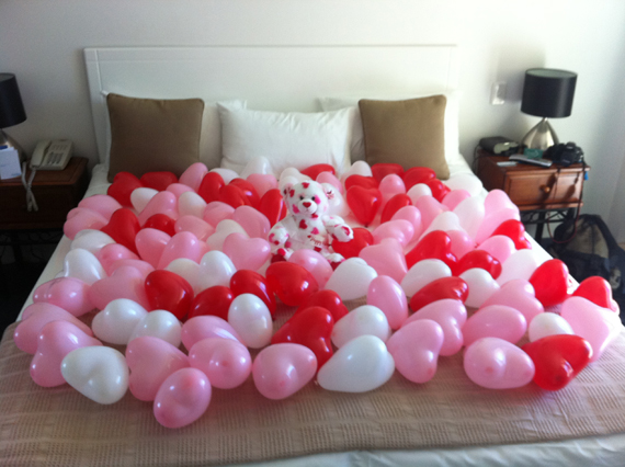 Beautiful -Bedroom- Decorating- Ideas- For- Valentine’s- Day_64