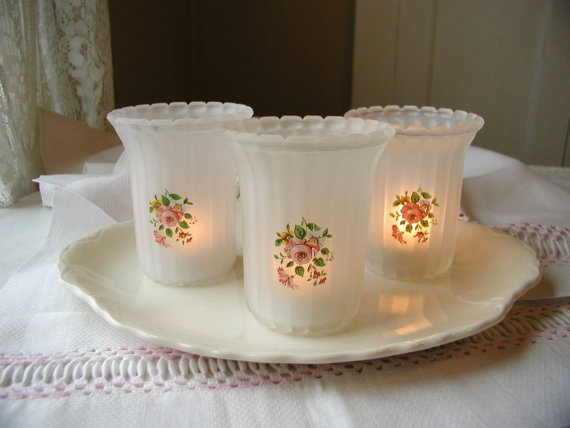 Beautiful- and -Romantic- Candle - Decorations- for- Valentine’s- Day_19