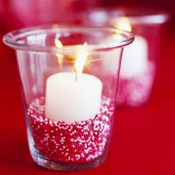 Beautiful- and -Romantic- Candle - Decorations- for- Valentine’s- Day_39