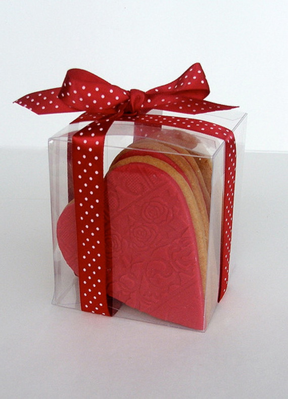 Valentine’s Day Gift Wrapping Ideas_16