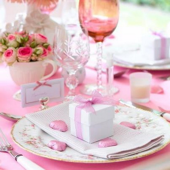 60-Cool -and -Beautiful- Valentine- Table -Decorating- Ideas _04