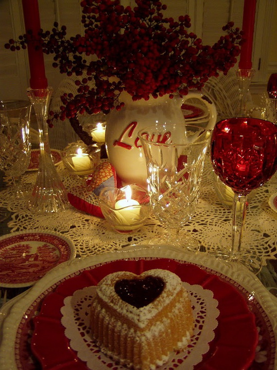 60-Cool -and -Beautiful- Valentine- Table -Decorating- Ideas _55