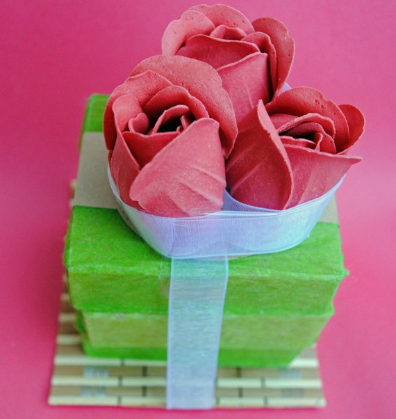 Beautiful Wrapping- Gift- Design-s and- Ideas-  For- Valentine’s- Day_07