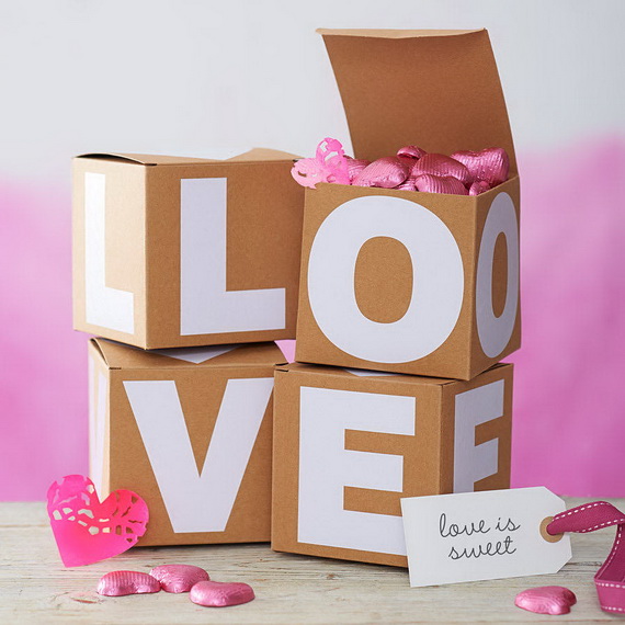 Beautiful Wrapping- Gift- Design-s and- Ideas-  For- Valentine’s- Day_54