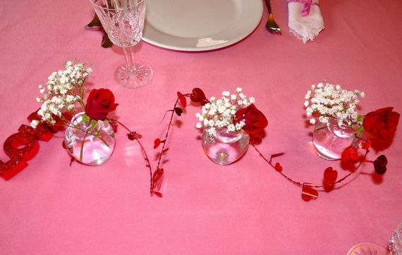 Romantic- Valentine’s Day- Table -Setting -ideas_009