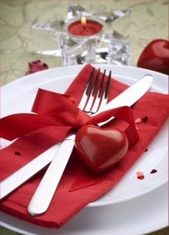 Romantic- Valentine’s Day- Table -Setting -ideas_099