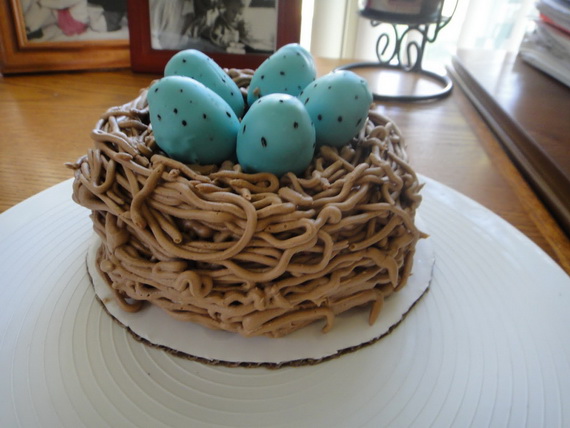 Easter- &-Springtime- Bird's- Nest- Cakes_06