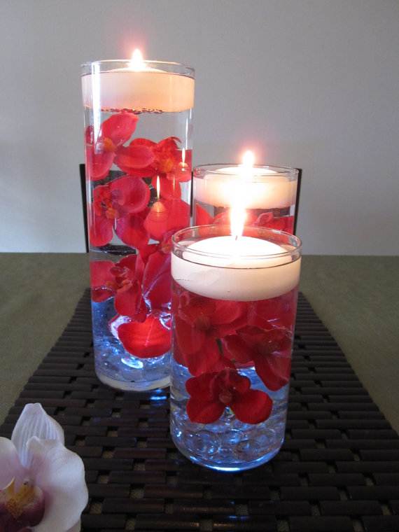 Floating-Flowers-And-Candles-Centerpieces_118