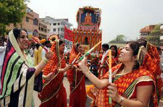 festival celebrated by jains