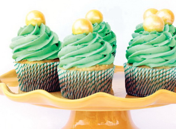 lime-cupcakes_resize