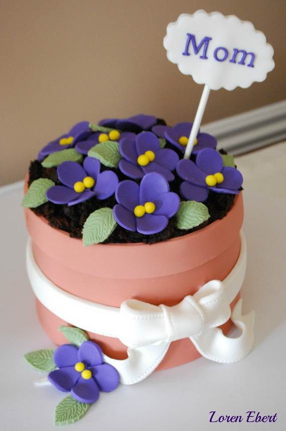 Celebrate-Mothers-Day-with-Decorating-Ideas-of-Cakes-Cupcakes-_20