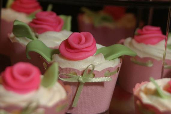 Creative-Mothers-Day-Cupcake-Ideas_49