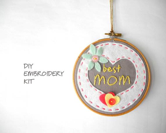 Homemade-Mothers-Day-Craft-Gift-Ideas_37