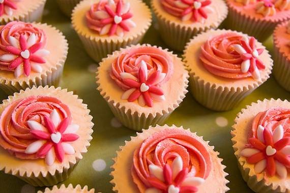 Mothers-Day-Cupcake-Ideas-50-Cool-Decorating-Ideas_01