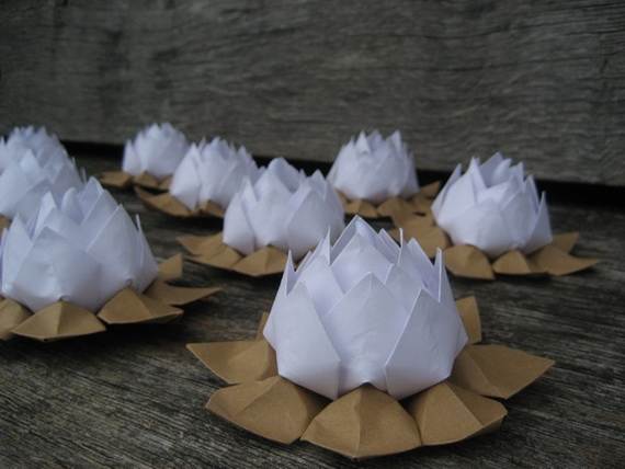 DIY-Paper-Lotus-Lanterns-for-Buddha’s-Birthday__131