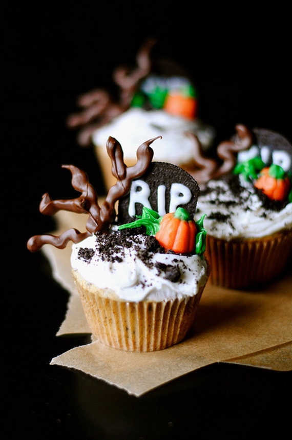 Spooky Halloween cupcake Ideas_16