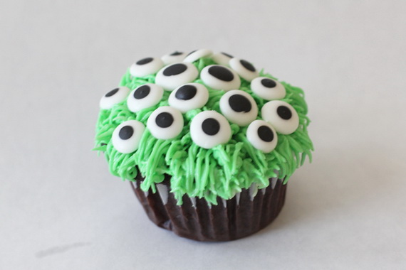 Spooky Halloween cupcake Ideas_17