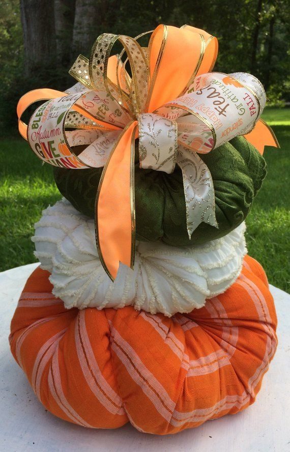 fabric pumpkins (1)