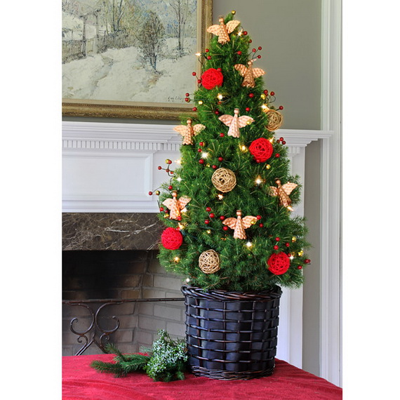 2013Tabletop Christmas Trees for the Holiday Season_05