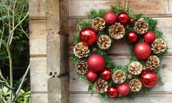 50 Great Christmas Wreath Ideas To Keep The Traditions Alive_05