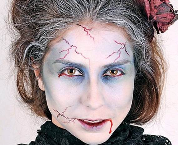 Halloween-Best-Calaveras-Makeup-Sugar-Skull-Ideas-for-Women (11)