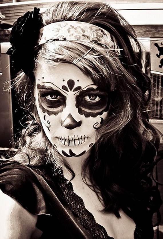 Halloween-Best-Calaveras-Makeup-Sugar-Skull-Ideas-for-Women (14)