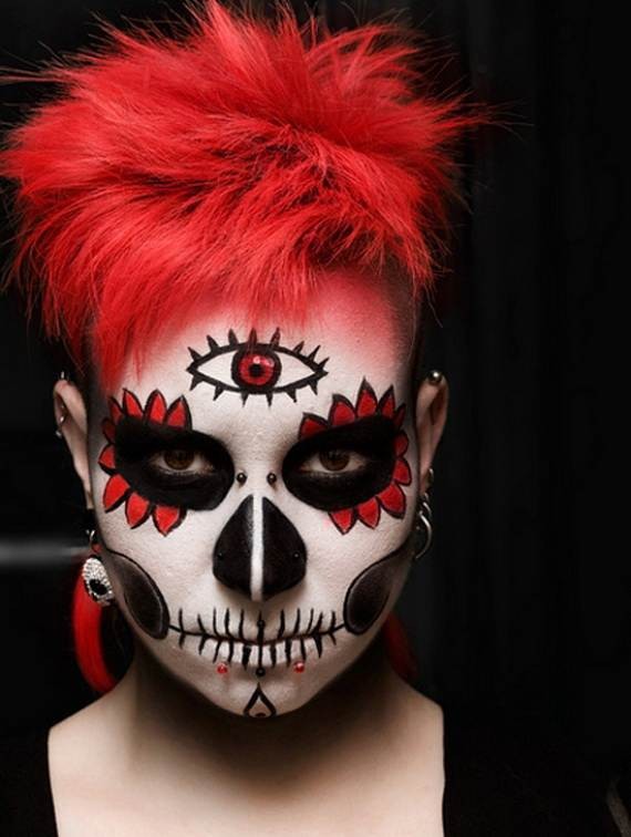 Halloween-Best-Calaveras-Makeup-Sugar-Skull-Ideas-for-Women (37)