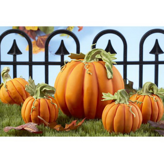 Halloween Inspired Cakes and Decorating Ideas From Wilton_56