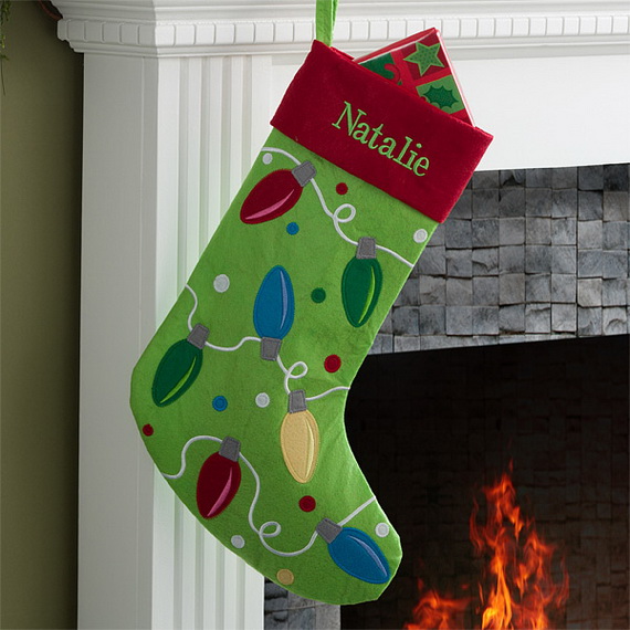 Splendid Christmas Stockings Ideas For Everyone_09