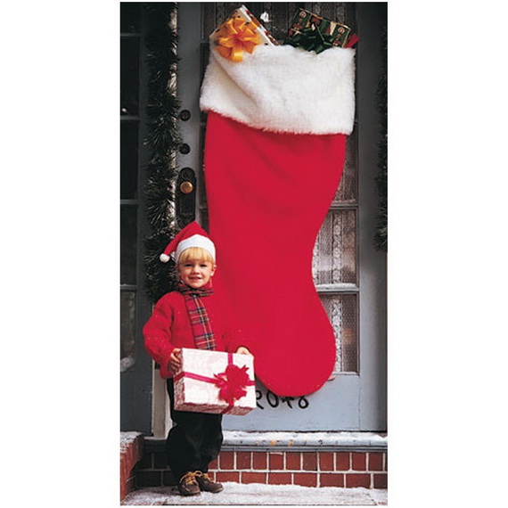 Splendid Christmas Stockings Ideas For Everyone_30