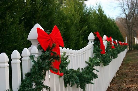 60-trendy-outdoor-christmas-decorations_51
