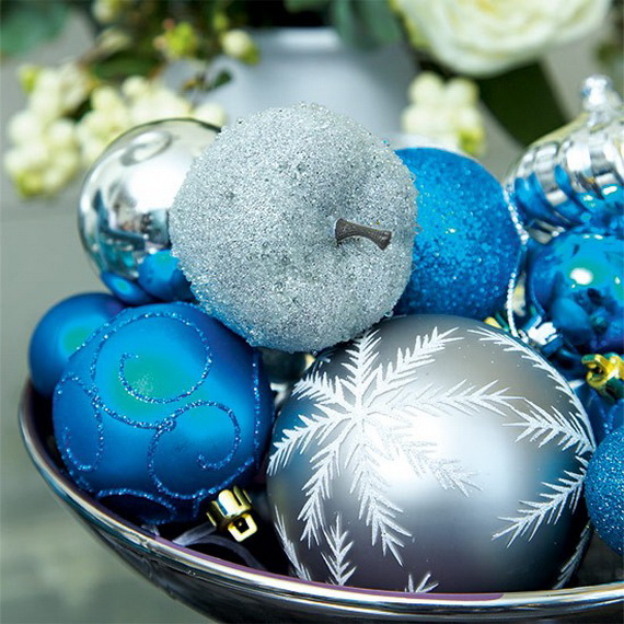 A Double-Duty Holiday Decor Ideas that Lasts Thanksgiving to Christmas_03 (2)