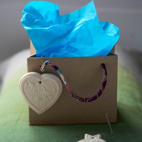 Cute-And-Incredibly-Christmas-Gifts-Wrapping-Ideas-103