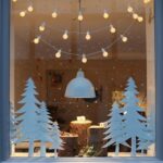 Elegant Christmas Window Décor Ideas (12)