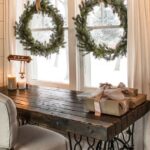 Elegant Christmas Window Décor Ideas (3)