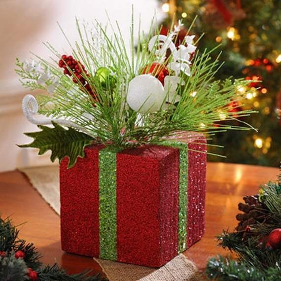 Gorgeous-Christmas-Floral-Arrangements-34