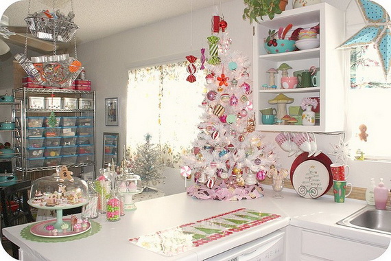 Top Christmas Decor Ideas For A Cozy Kitchen _05