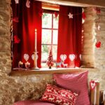 christmas-window-decoration-ideas-Draped in Red